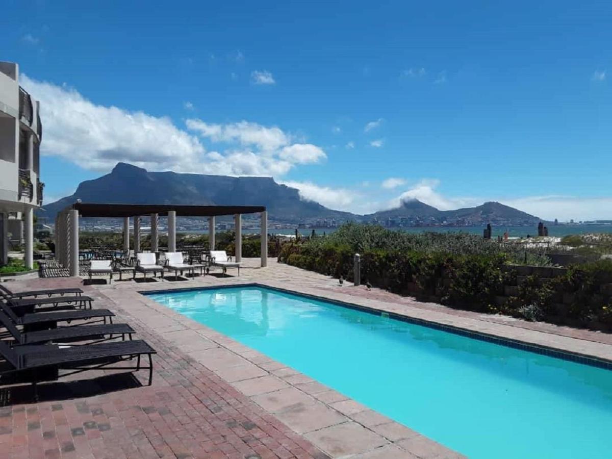 Cape Town Beachfront Apartments At Leisure Bay Exterior foto